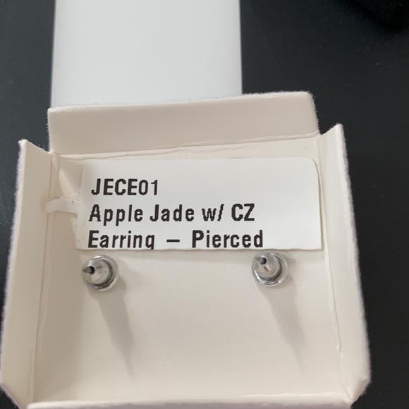 Apple Jade Earrings - Picture 3 of 5